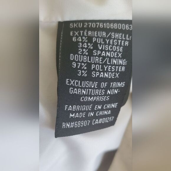 Le chateau Jacket size xl. Fits like a 12 - Picture 4 of 5